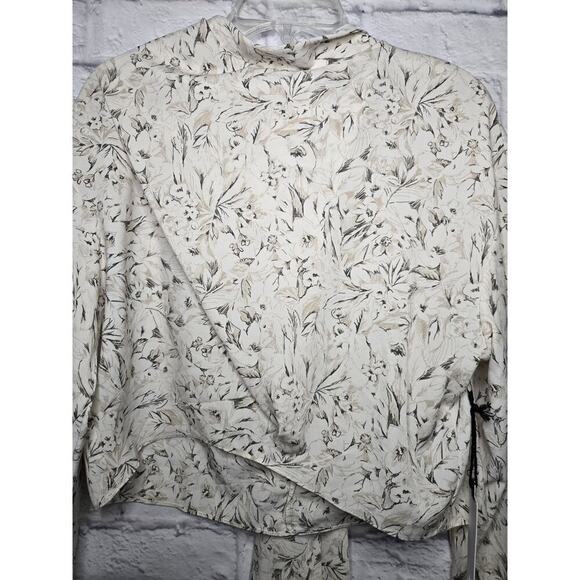 Astr The Label white sketch floral boho long sleeve crop top blouse Large. - Picture 5 of 12